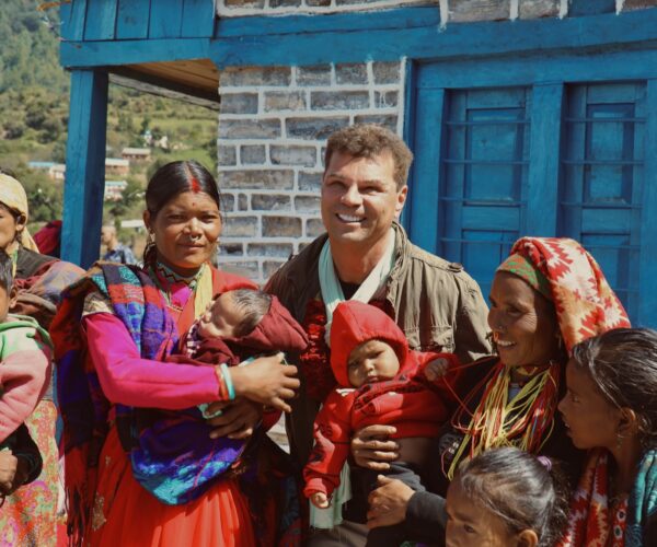 Bau eines weiteren Geburtshauses in Mugu, West Nepal